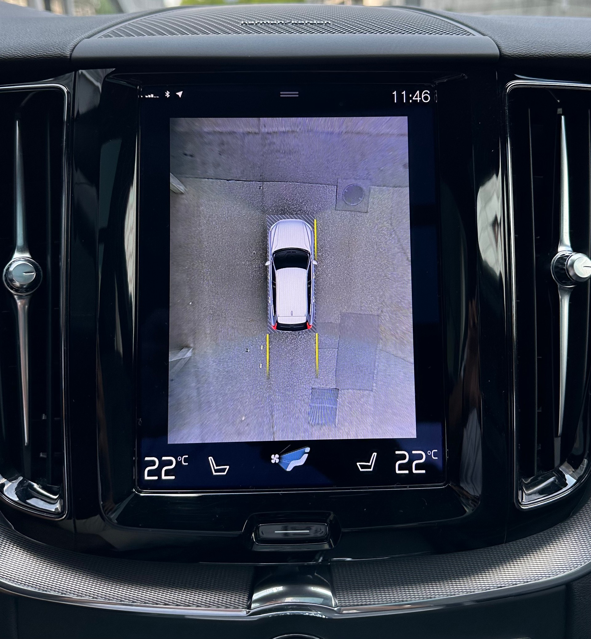 VOLVO XC60 T6 eAWD R-Design Geartronic-image-10