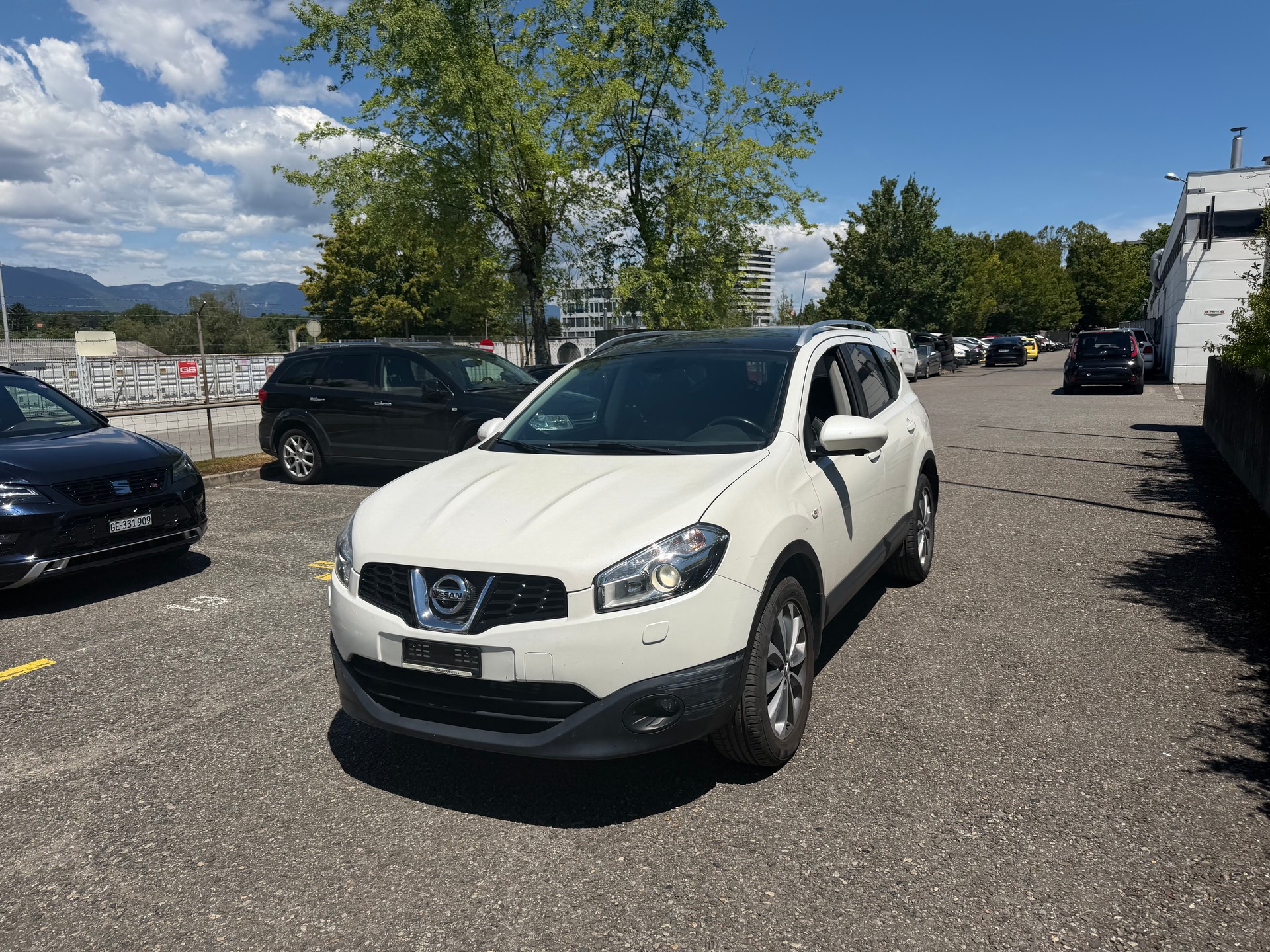NISSAN Qashqai +2 2.0 4WD 360 XTronic CVT-image-0