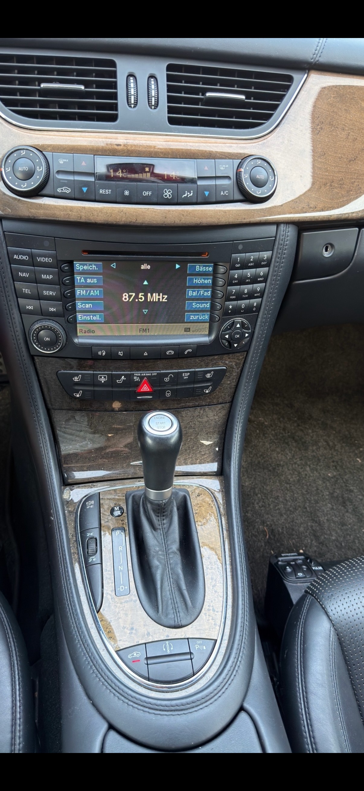 MERCEDES-BENZ CLS 63 AMG 7G-Tronic-image-12