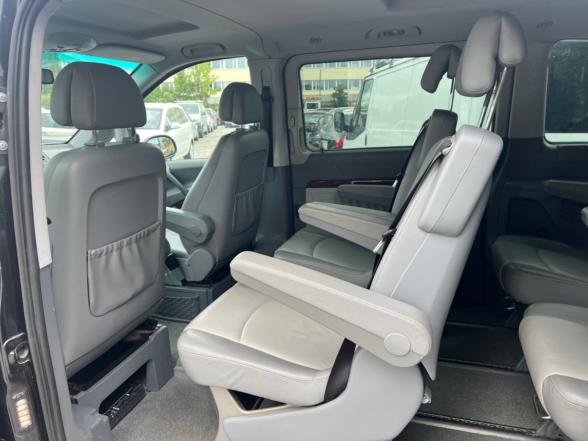 MERCEDES-BENZ Viano 2.2 CDI Trend-image-13