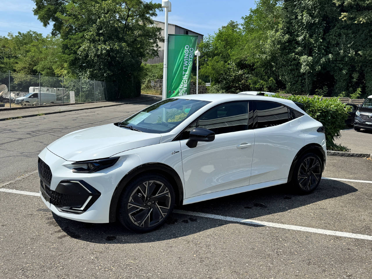 RENAULT Clio 1.2 TCe esprit Alpine EDC-image-2