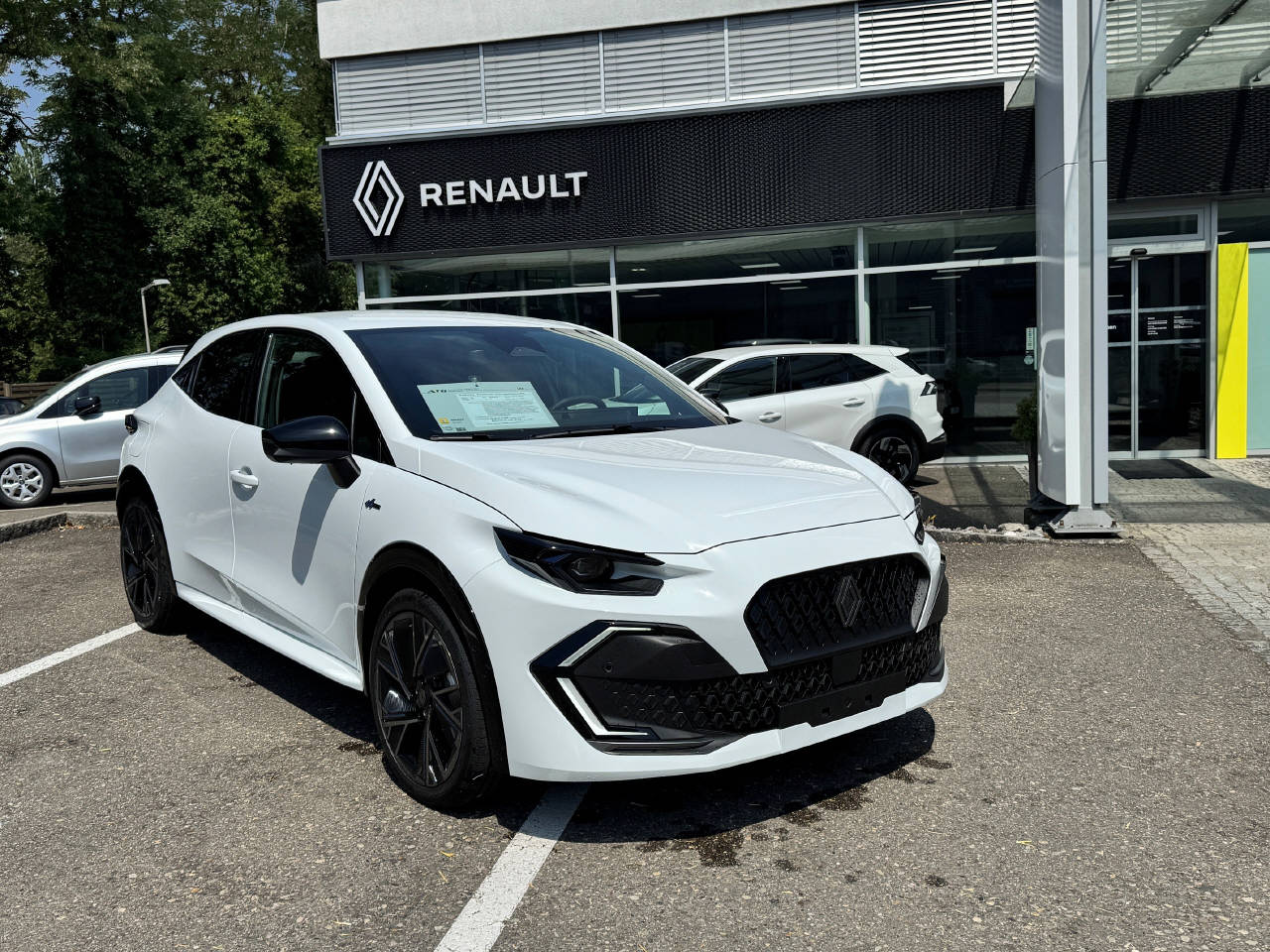 RENAULT Clio 1.2 TCe esprit Alpine EDC-image-0