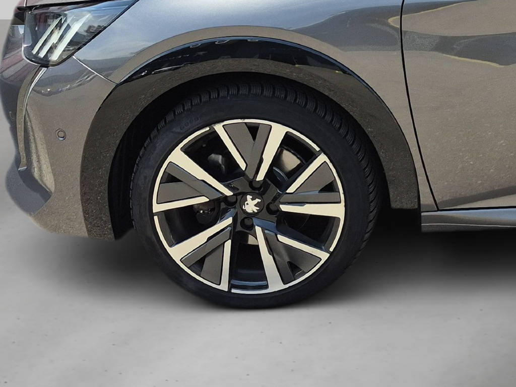 PEUGEOT 208 1.2 PureTech GT EAT8-image-5