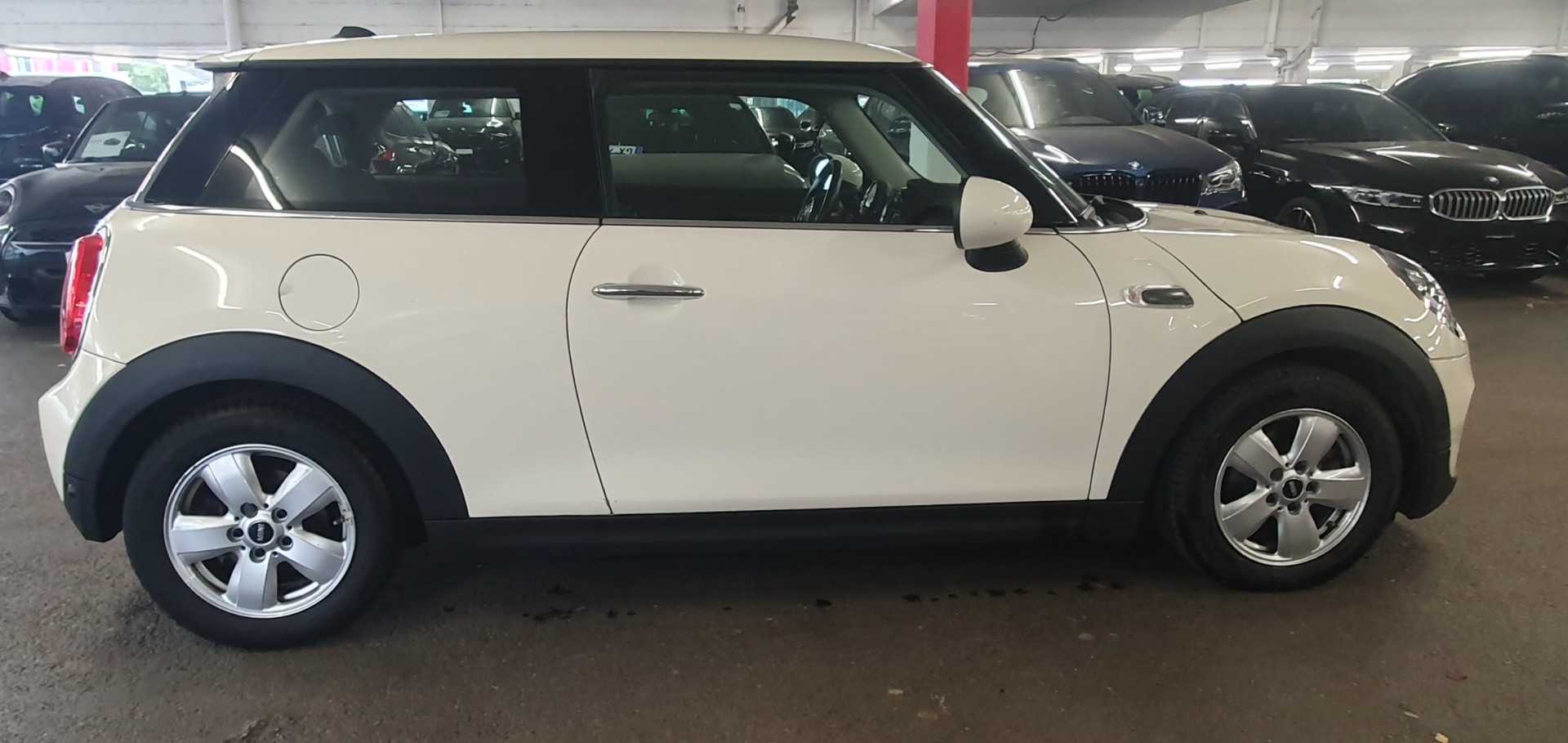 MINI Cooper-image-5