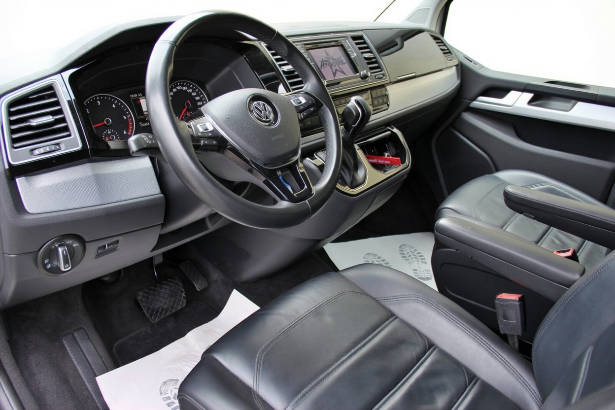VW T6 Multivan 2.0 Bi-TDI Highline 4Motion DSG-image-8