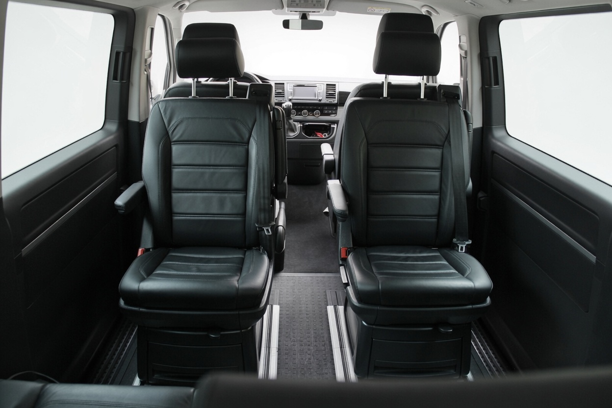 VW T6 Multivan 2.0 Bi-TDI Highline 4Motion DSG-image-11
