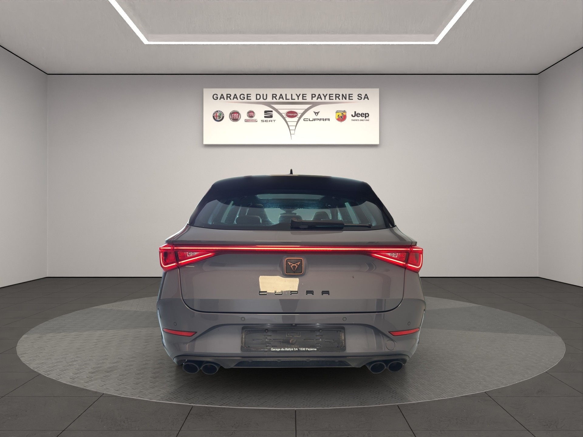 CUPRA LEON ST 2.0 TSI VZ DSG 4Drive-image-3