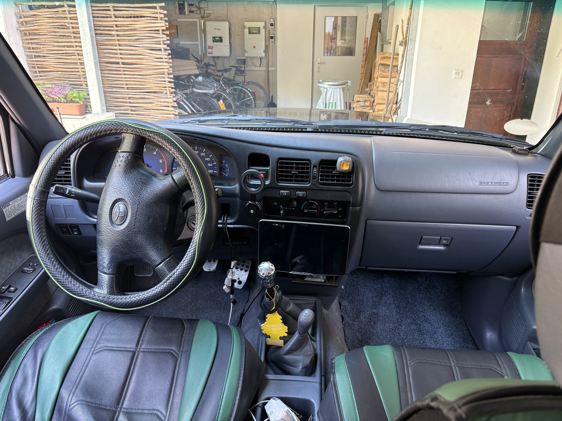 TOYOTA 4WD D-4D-image-3