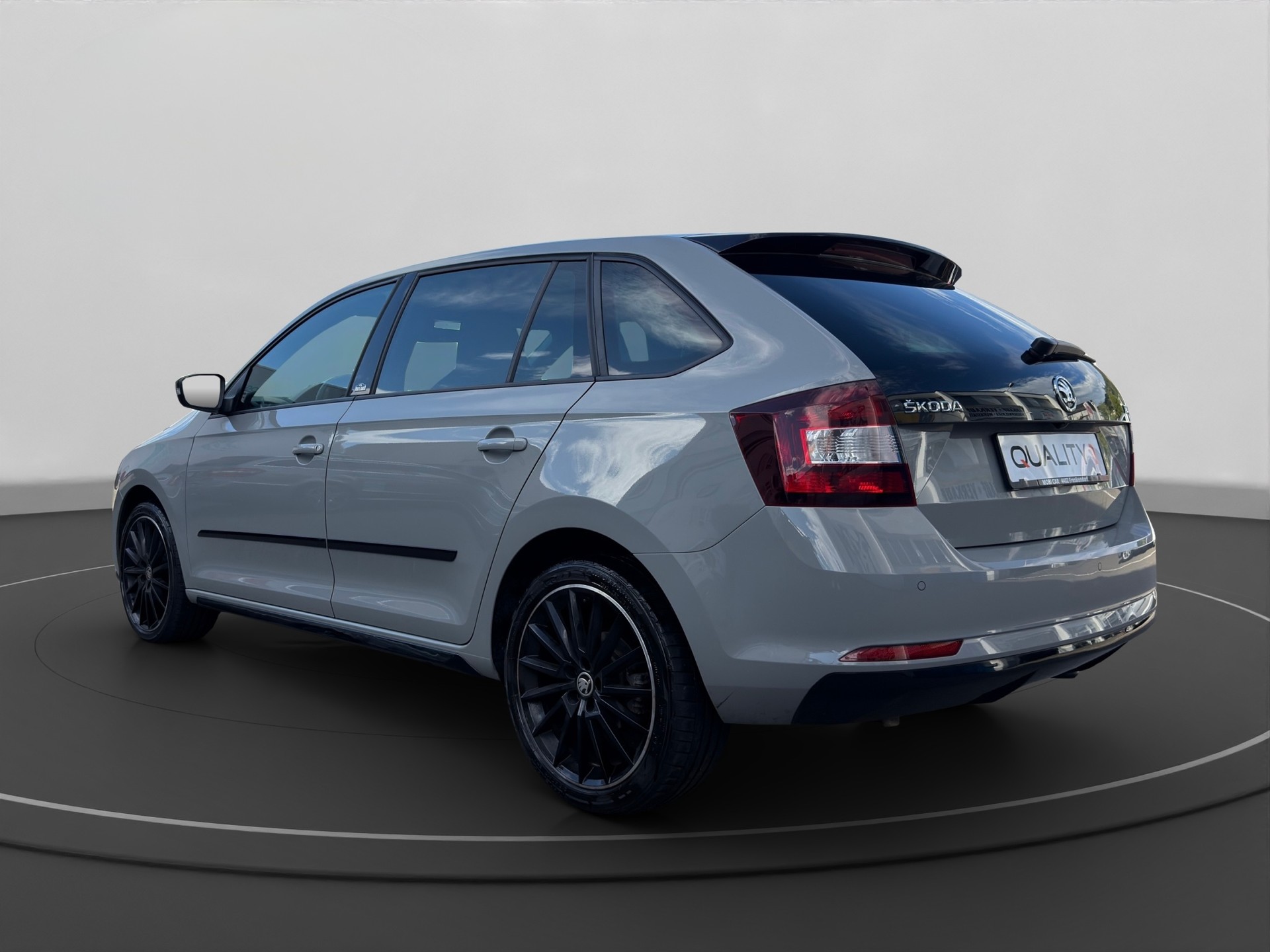 SKODA Rapid Spaceback 1.0 TSI Monte Carlo DSG-image-2