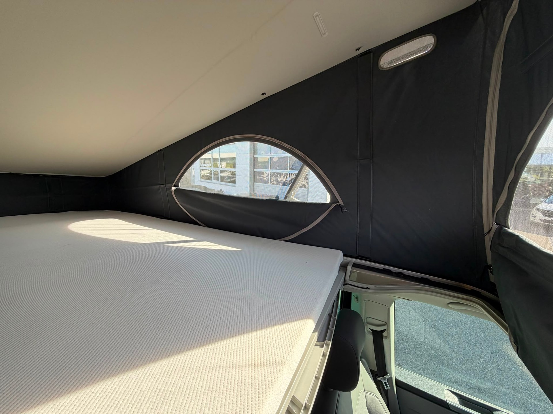 VW T6.1 California 2.0 Bi-TDI Ocean Liberty 4Motion DSG-image-15