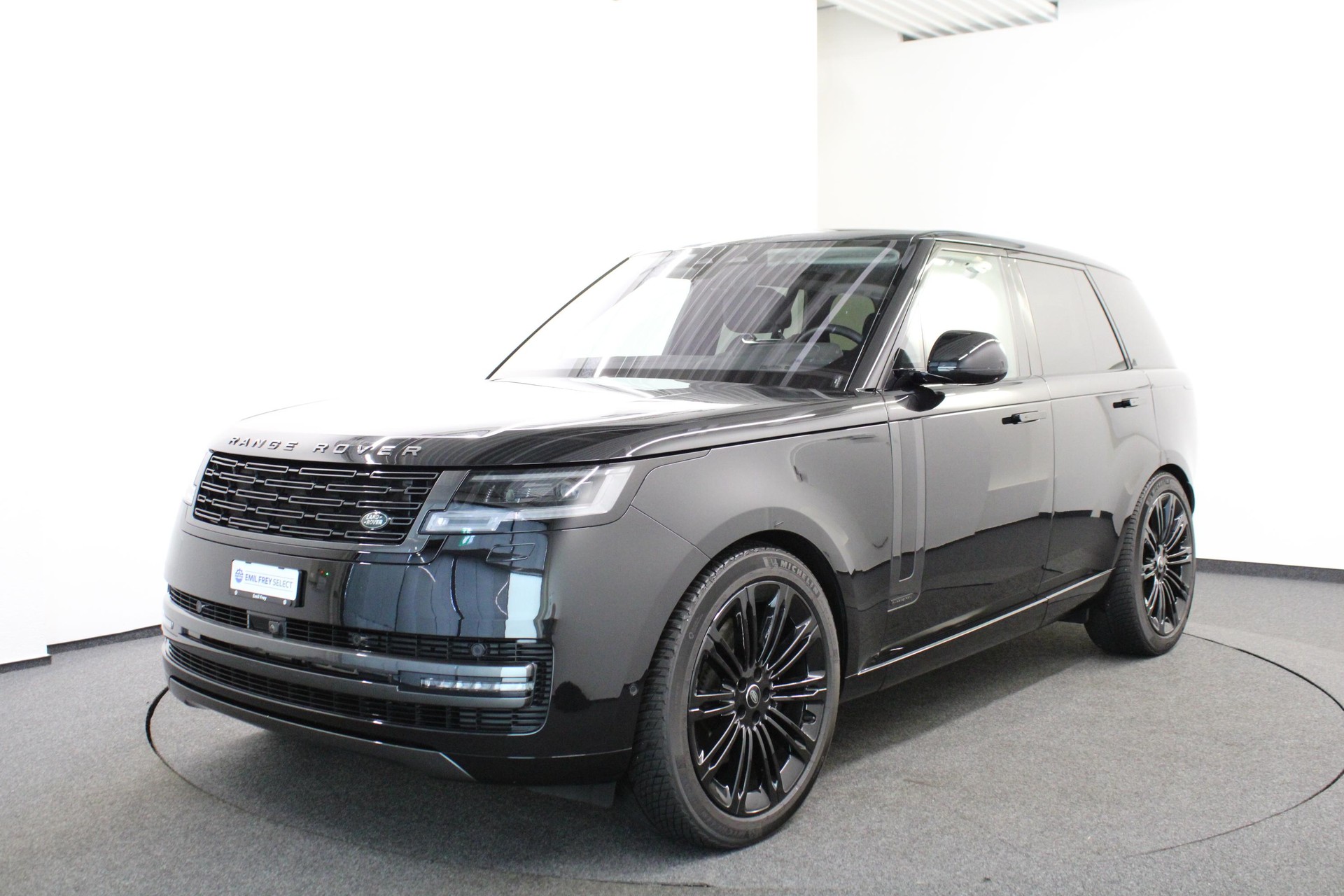 LAND ROVER Range Rover 4.4 V8 Autobiography-image-0