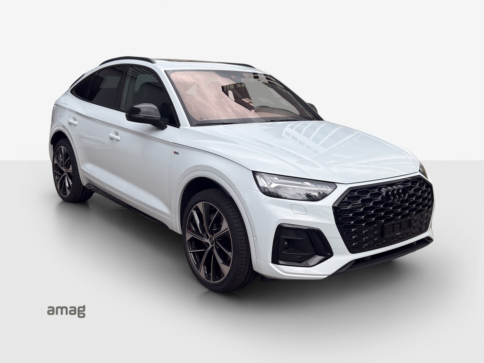 AUDI Q5 Sportback 45 TFSI S line quattro S-tronic-image-5
