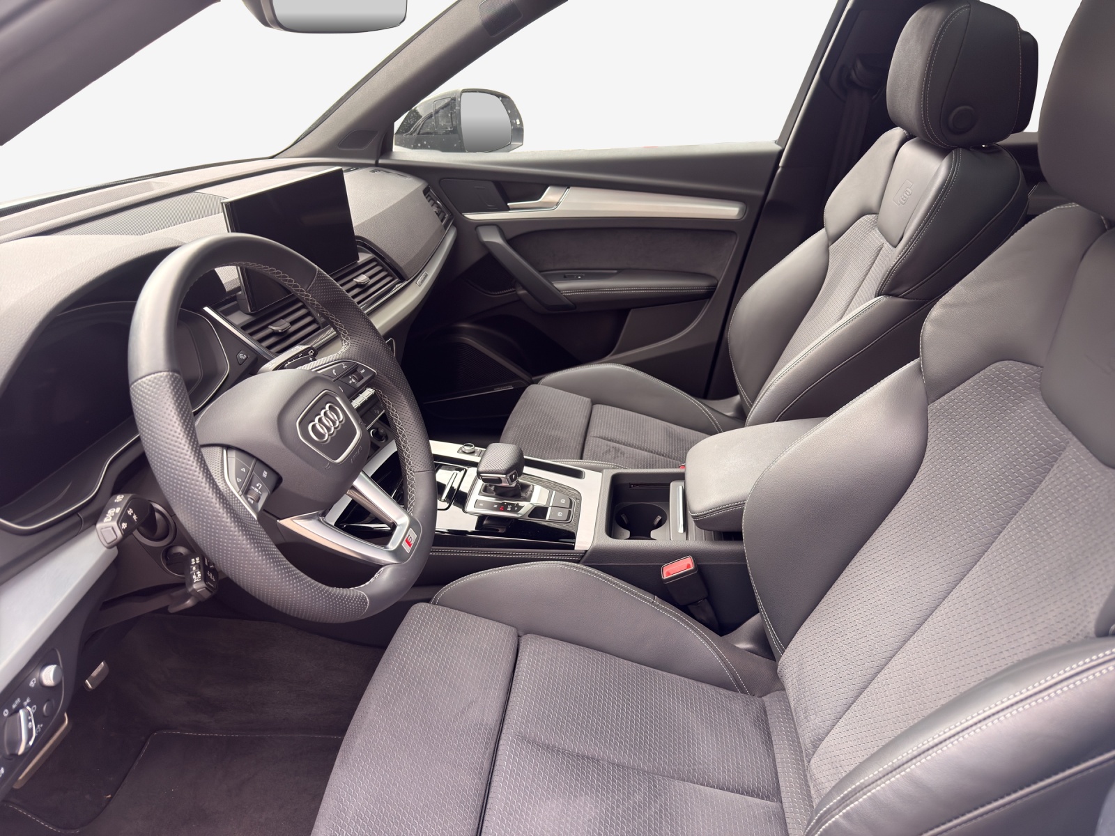 AUDI Q5 Sportback 45 TFSI S line quattro S-tronic-image-7