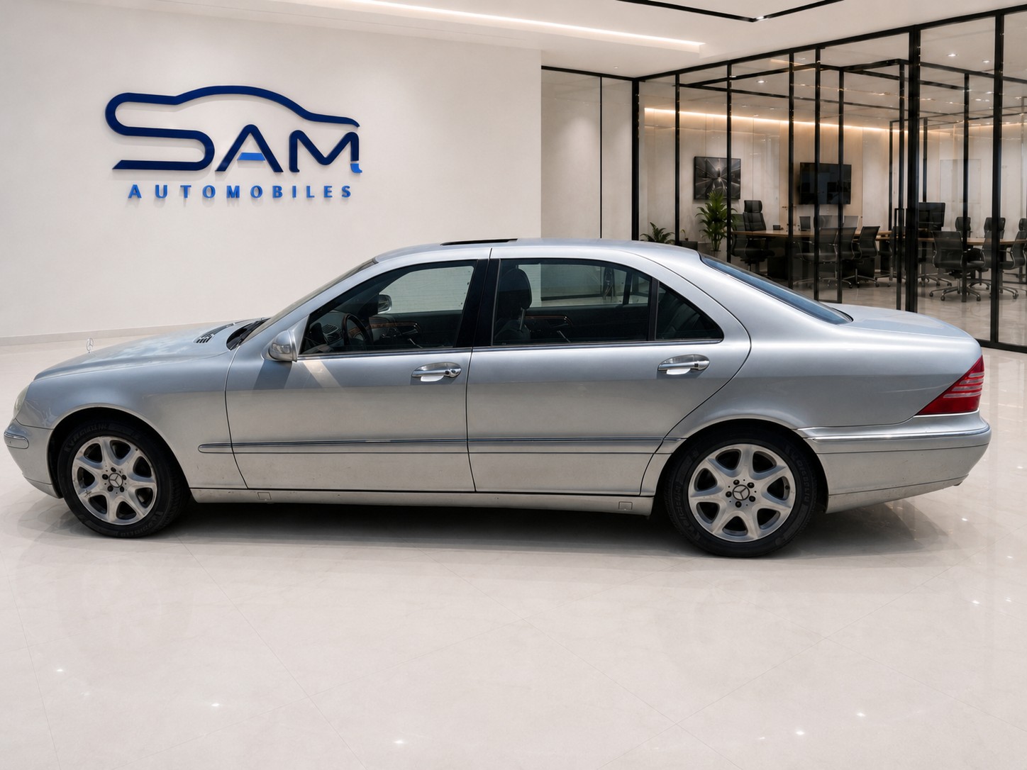 MERCEDES-BENZ S 500 L 4Matic-image-9