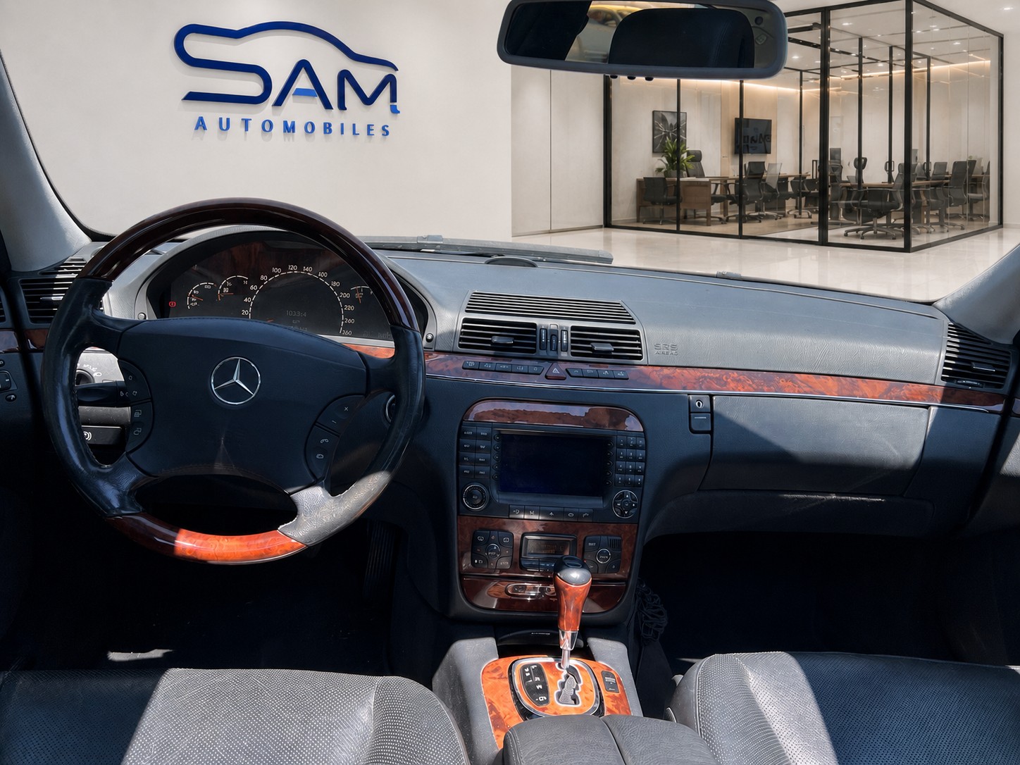 MERCEDES-BENZ S 500 L 4Matic-image-12