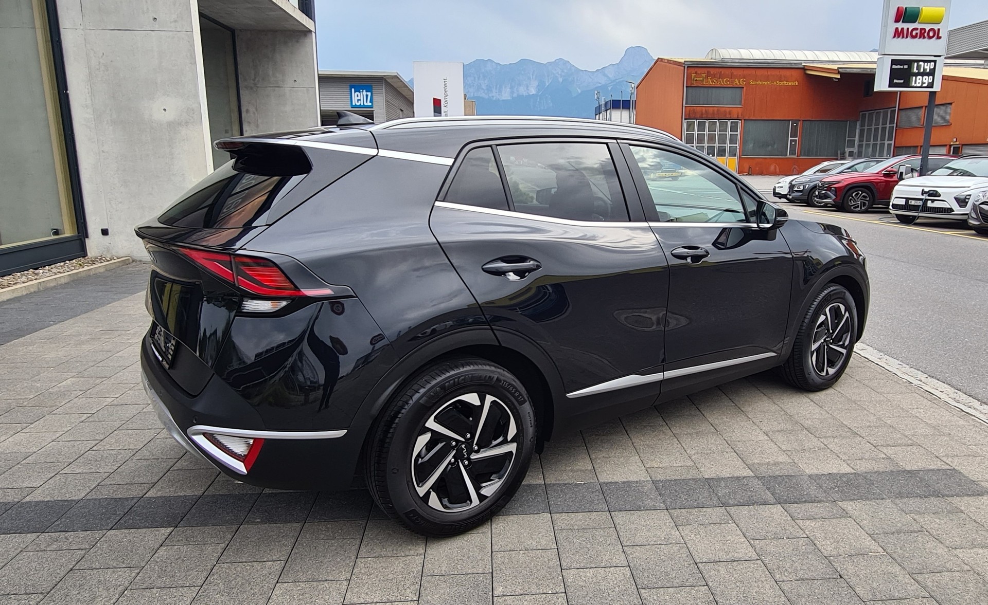 KIA Sportage 1.6T-GDi MHEV Power Edition 4x4 7DCT-image-3