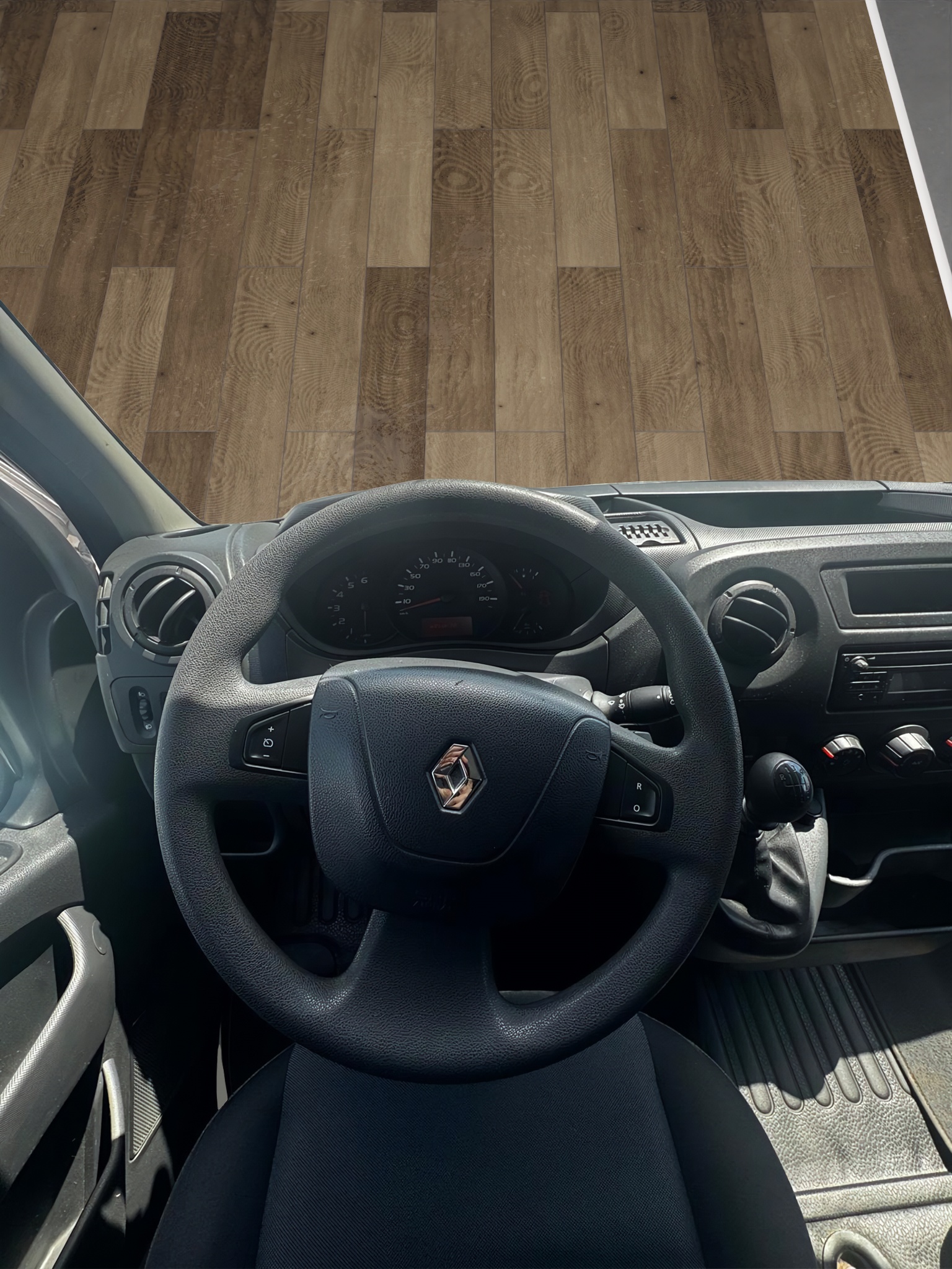 RENAULT Master T35 2.3dCi 130 L2H2-image-9