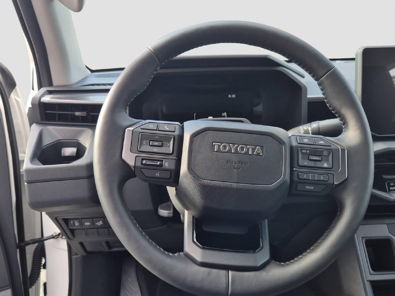 TOYOTA Hilux Double Cab.-Pick-up 59KWh Comfort-image-11