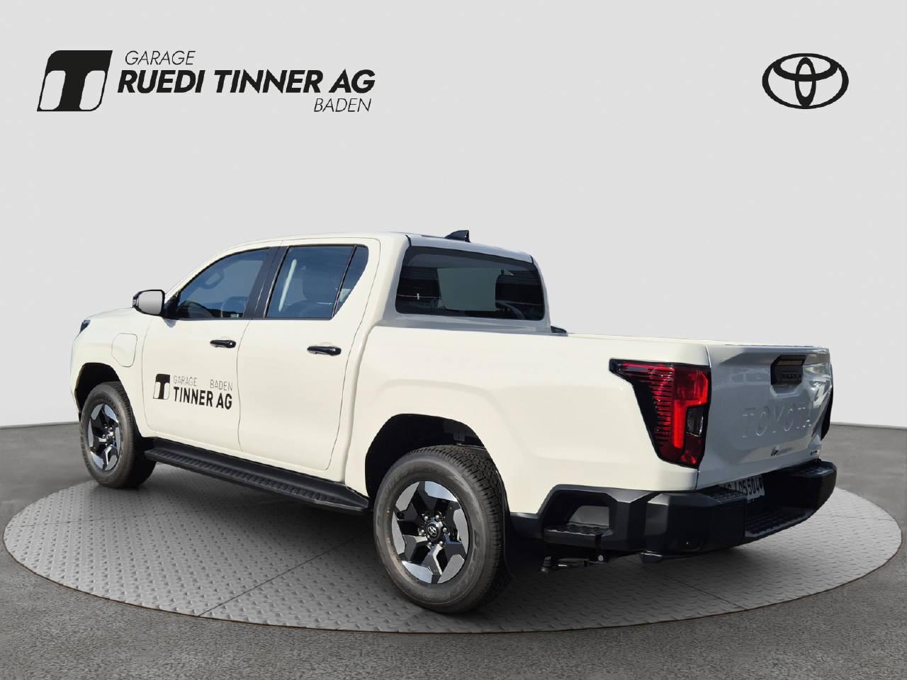 TOYOTA Hilux Double Cab.-Pick-up 59KWh Comfort-image-4