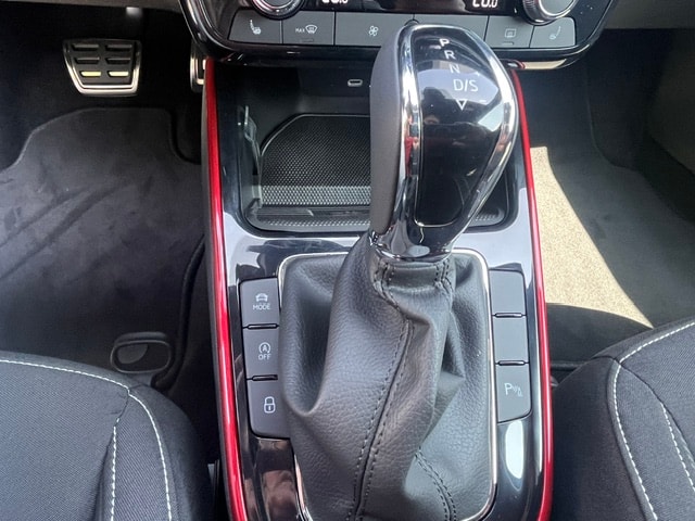 SKODA Fabia 1.5 TSI Monte Carlo DSG-image-11
