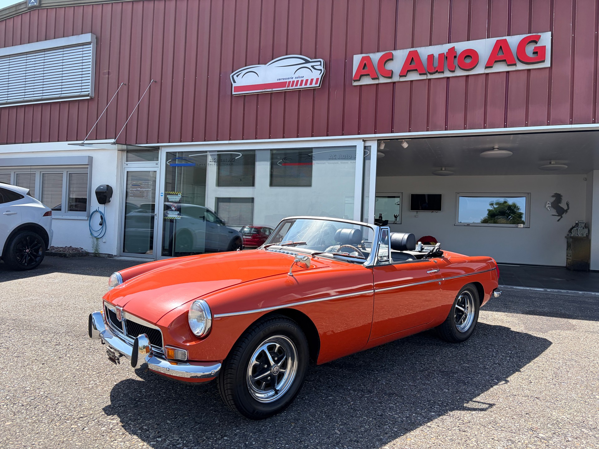 MG MGB-image-0