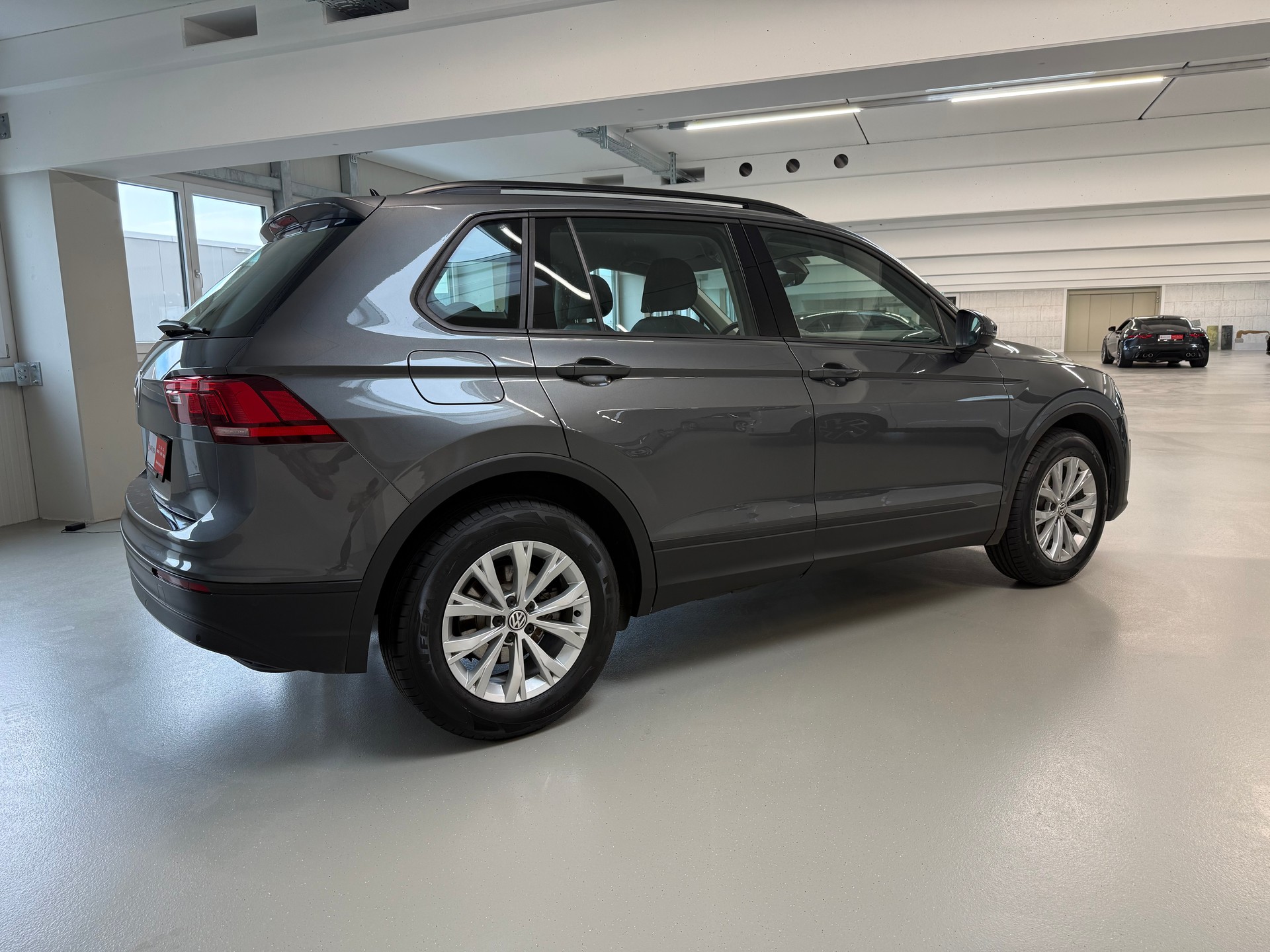 VW Tiguan 1.5TSI Evo Trendline-image-3