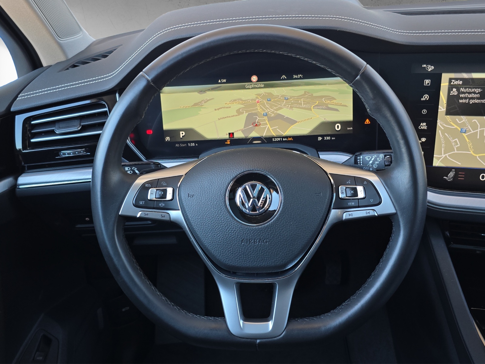 VW Touareg 3.0 TSI Elegance Tiptronic mit Luftfederung-image-13