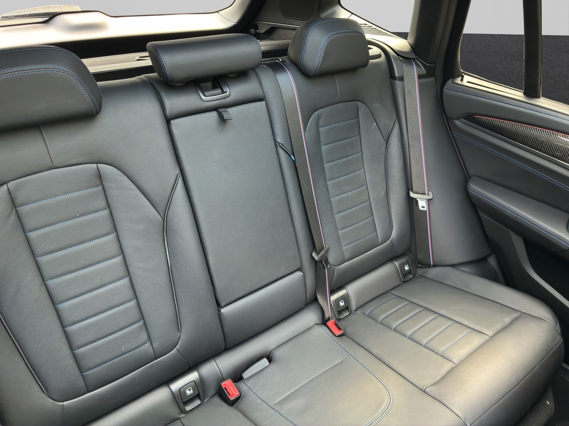 BMW X3 M40i-image-13