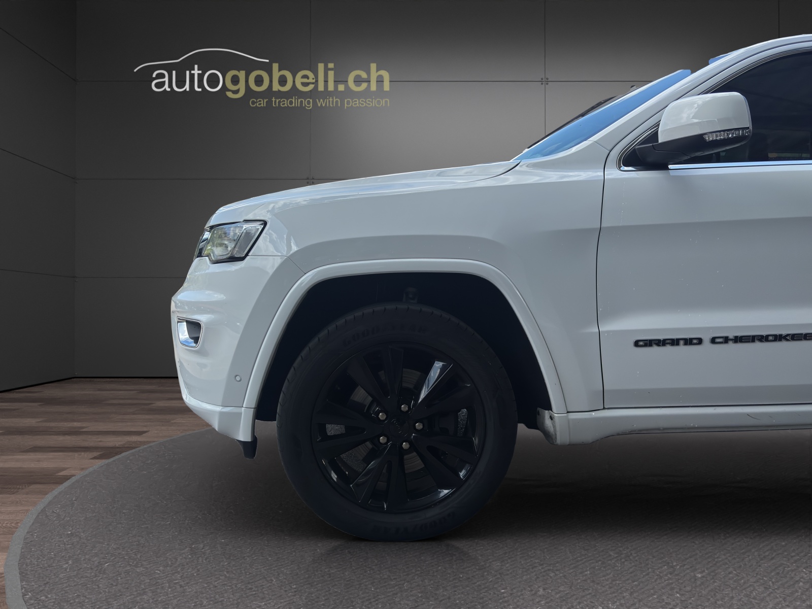 JEEP Grand Cherokee 3.0 CRD Overland Automatic-image-11