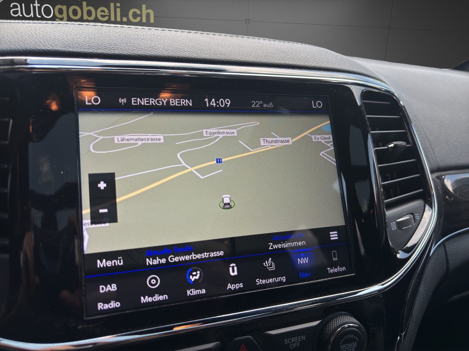 JEEP Grand Cherokee 3.0 CRD Overland Automatic-image-9