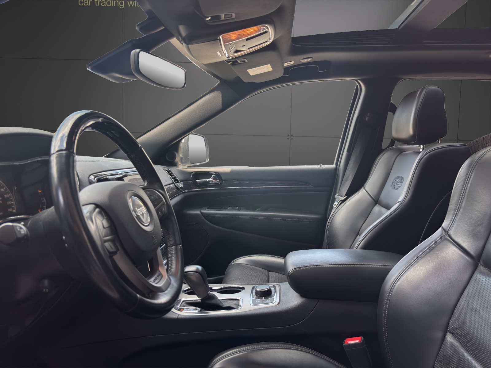 JEEP Grand Cherokee 3.0 CRD Overland Automatic-image-2