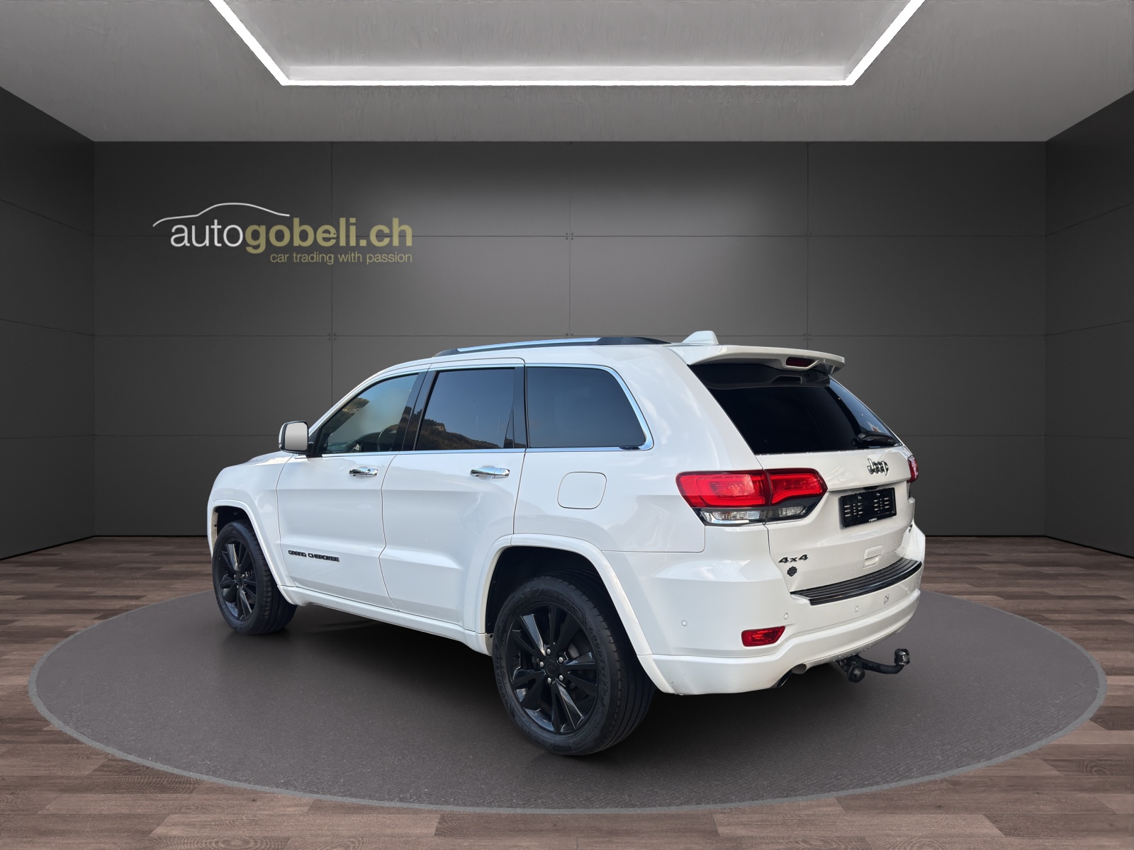 JEEP Grand Cherokee 3.0 CRD Overland Automatic-image-1