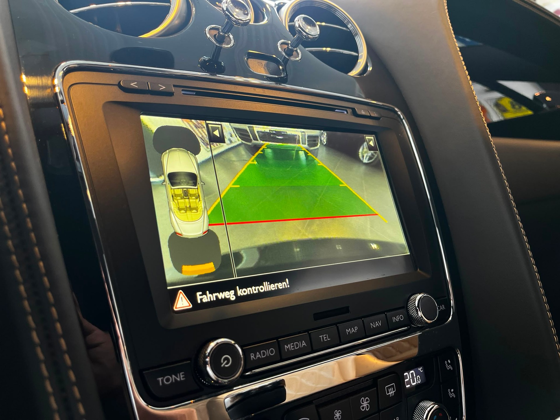 BENTLEY Continental GTC 4.0 V8 S-image-18