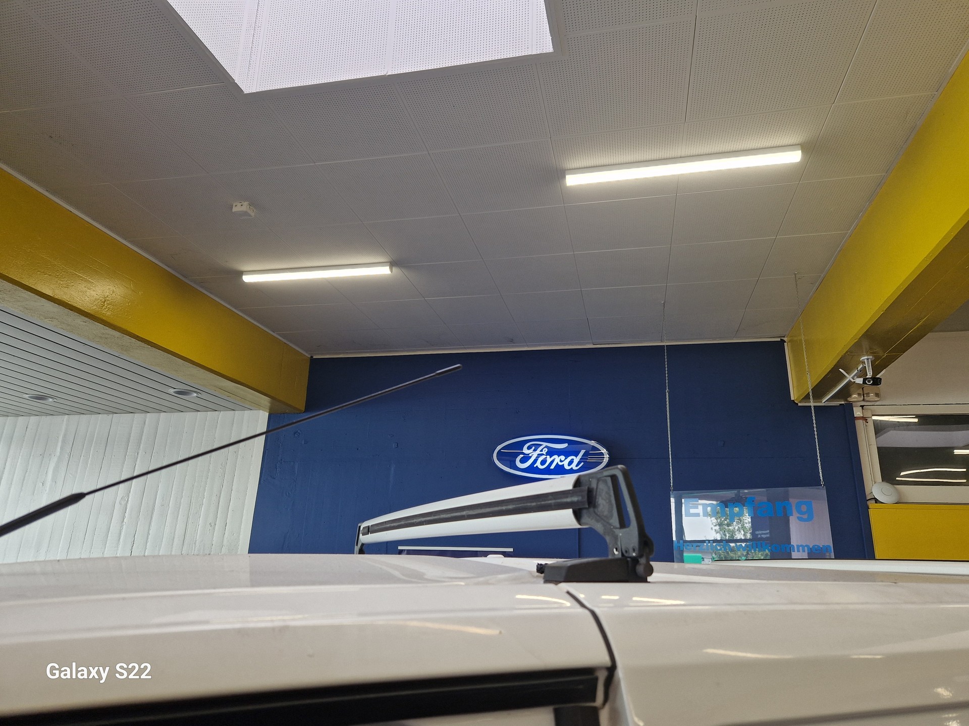 FORD Transit Custom Van 320 L1H1 Limited HEV1-image-11