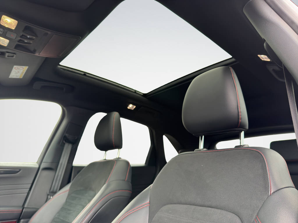 FORD Kuga 2.5 Plug-in Hybrid ST-Line X-image-15