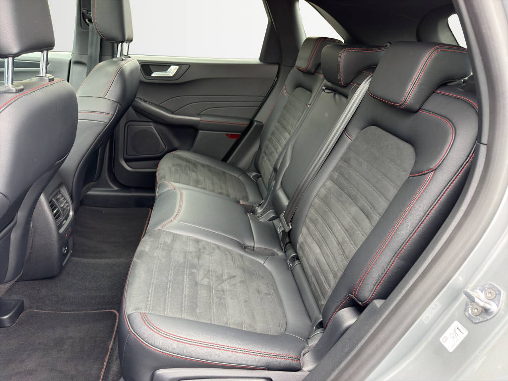 FORD Kuga 2.5 Plug-in Hybrid ST-Line X-image-13