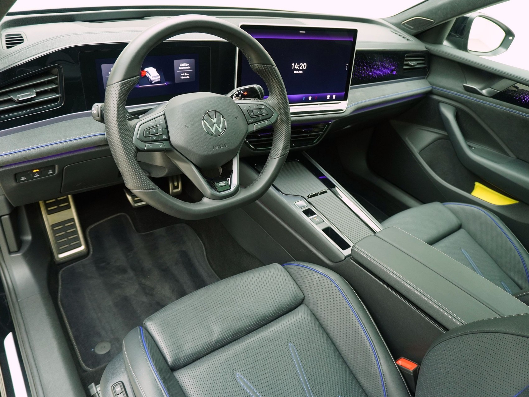 VW Passat Variant 2.0 TSI DSG R-Line 4Motion **VW Werksgarantie bis 10/2030**-image-10