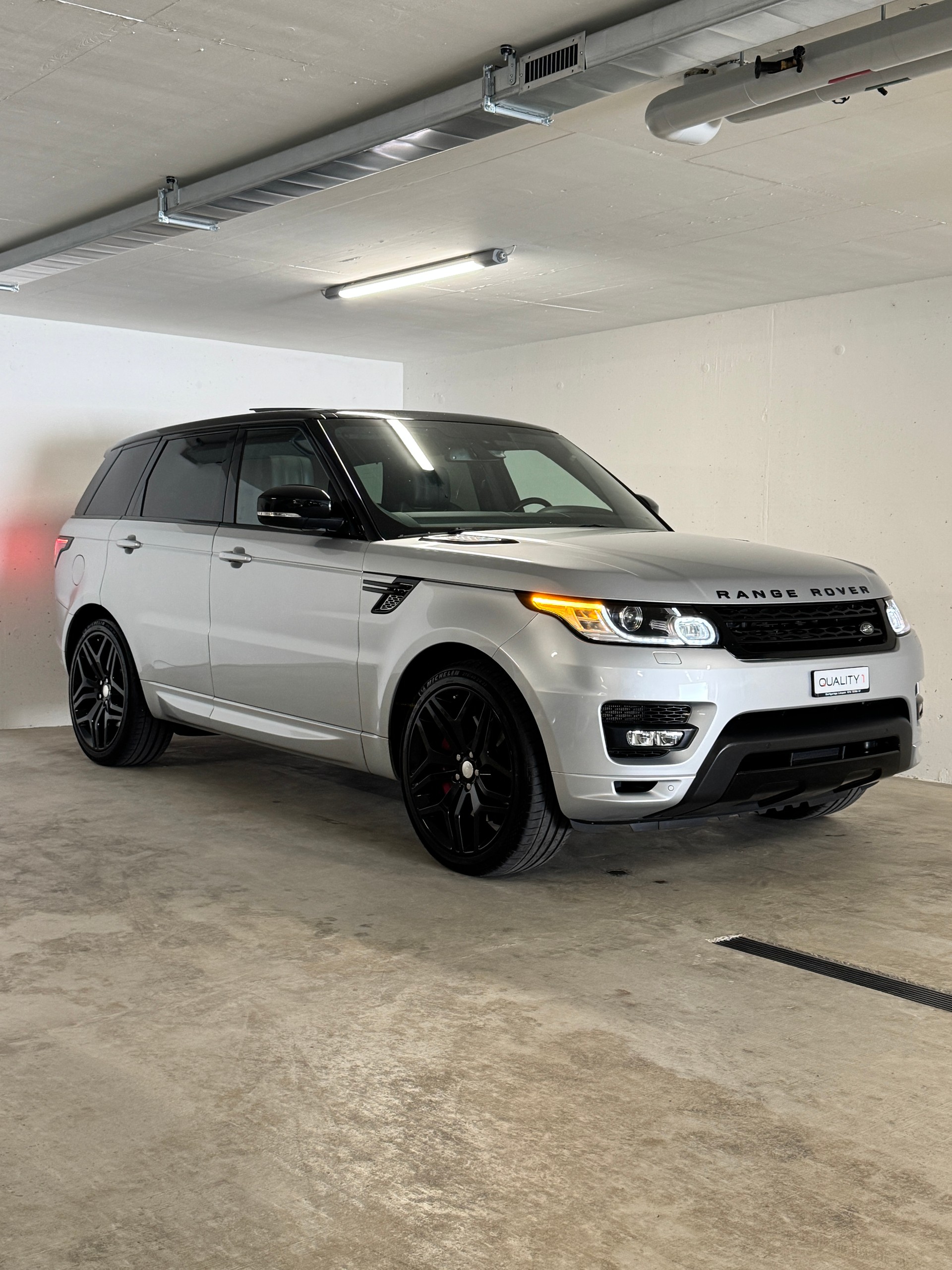 LAND ROVER Range Rover Sport 5.0 V8 SC Autobiography DynamicA-image-2