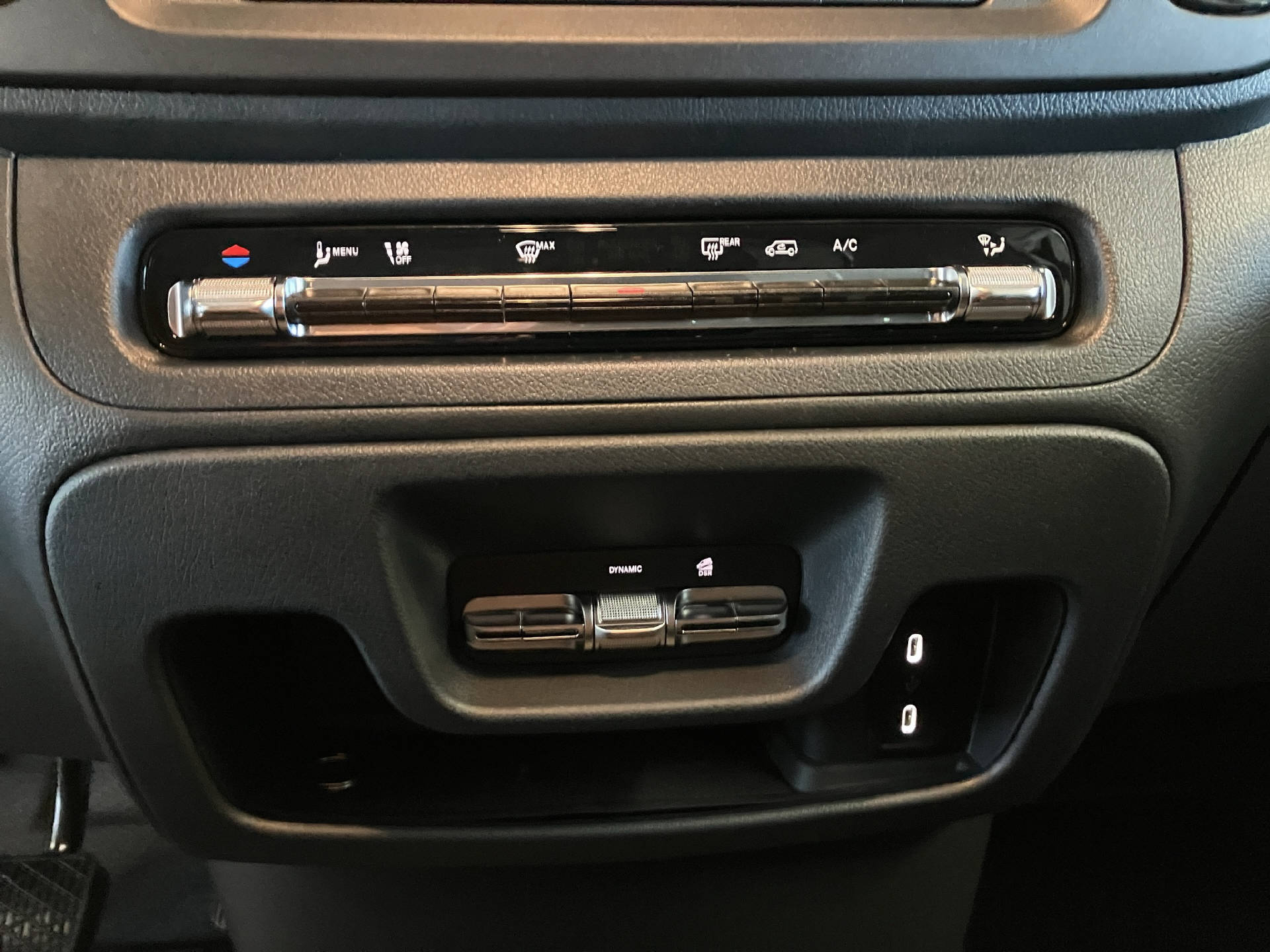 MERCEDES-BENZ Vito 114 KA PRO 3200mm L WORKER-image-10