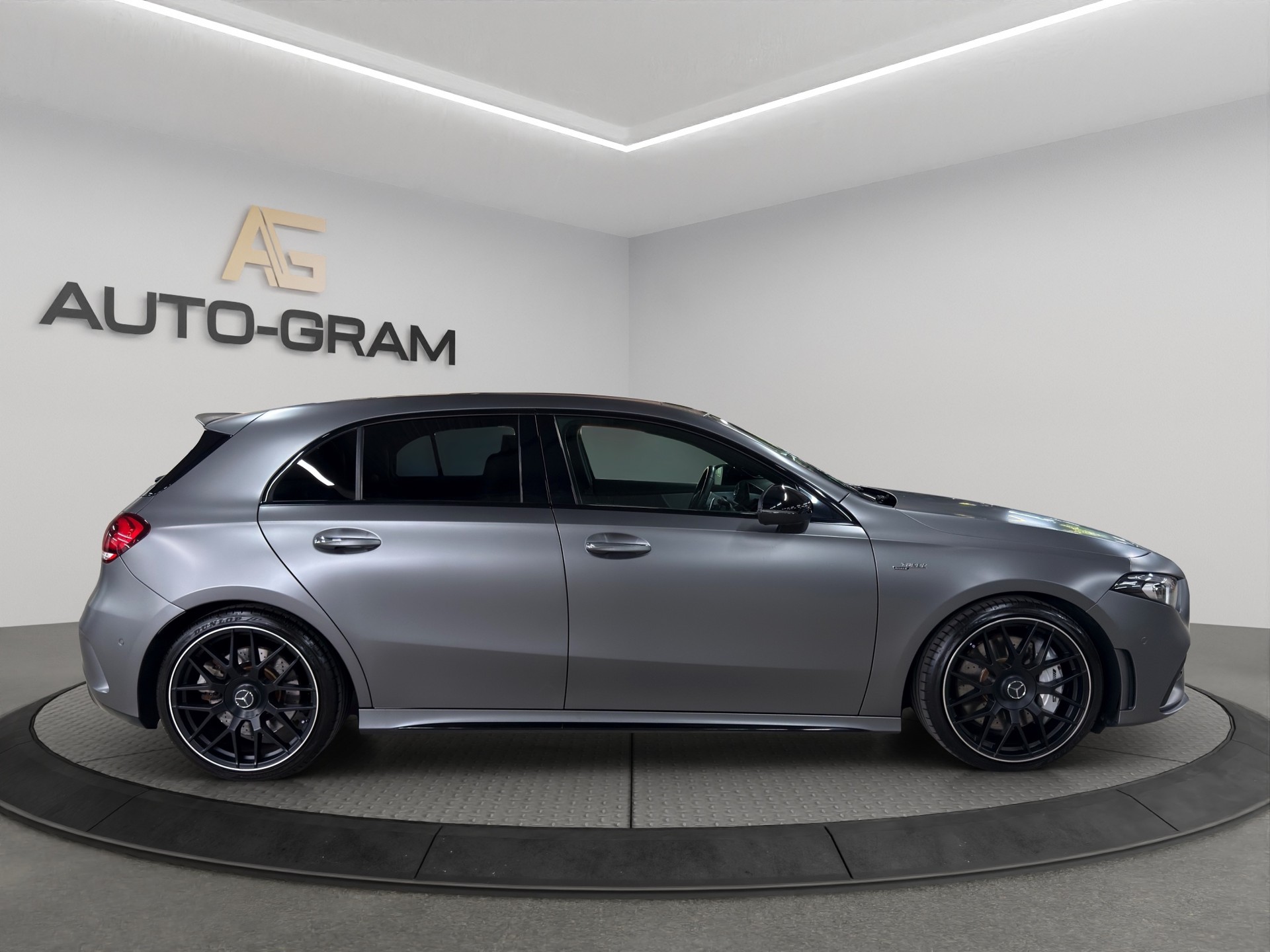 MERCEDES-BENZ A 35 AMG 4Matic Edition 1 Speedshift-image-5