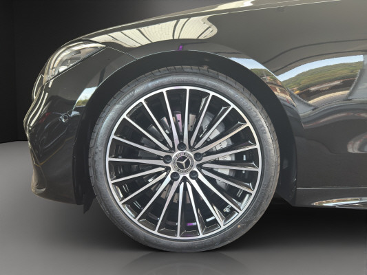 MERCEDES-BENZ C 300 4 Matic-image-6
