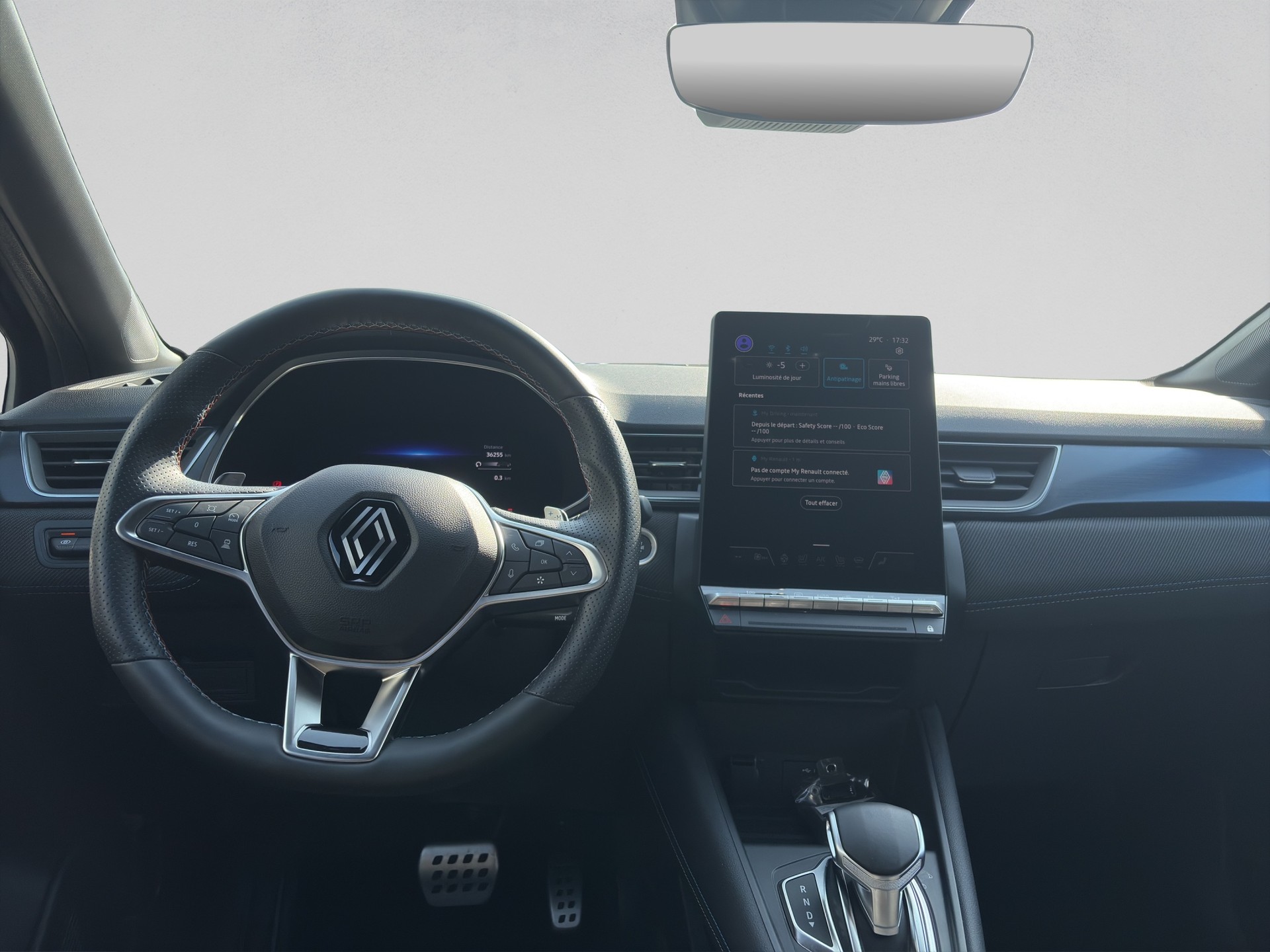 RENAULT Captur 1.3 TCe Esprit Alpine EDC-image-13