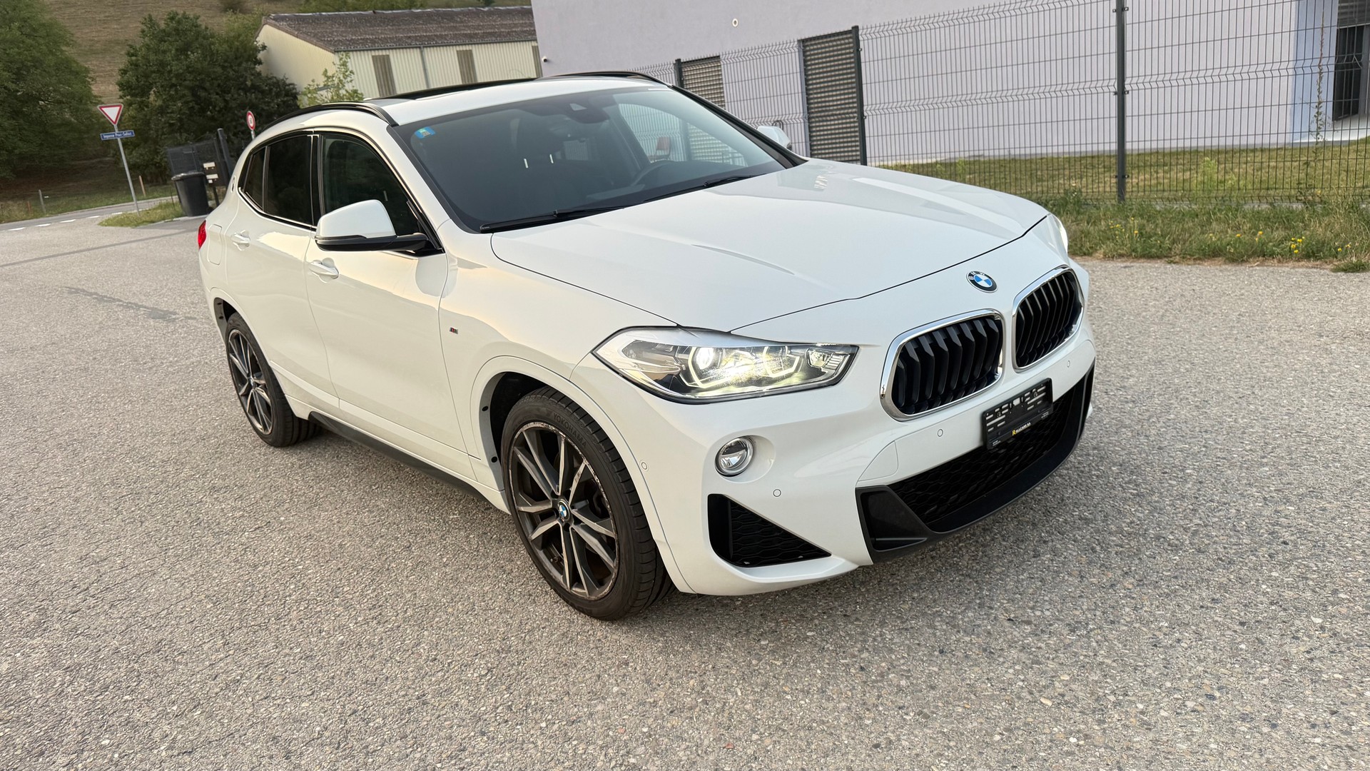 BMW X2 xDrive 20d M Sport Steptronic-image-2