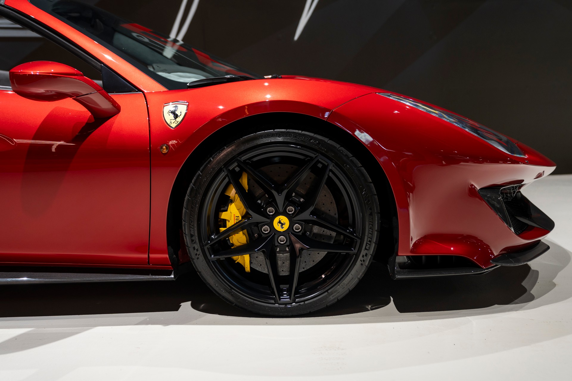 FERRARI 488 Pista Spider 3.9 V8-image-7