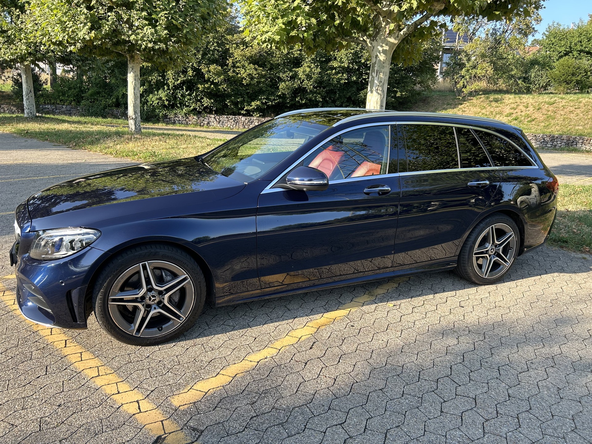 MERCEDES-BENZ C 220 d Swiss Star 4matic-image-0