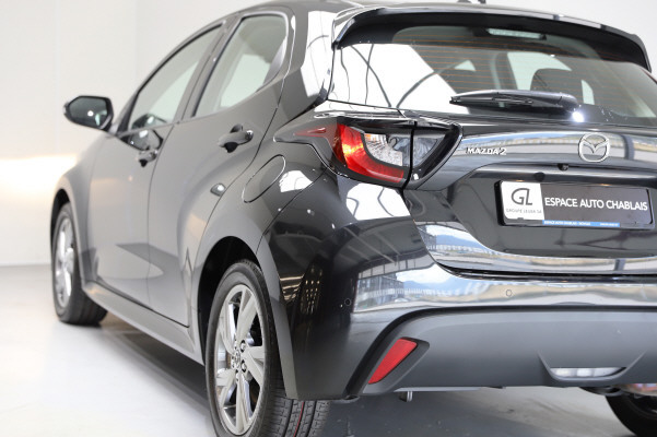 MAZDA 2 Hybrid Exclusive-line-showroom-element-3