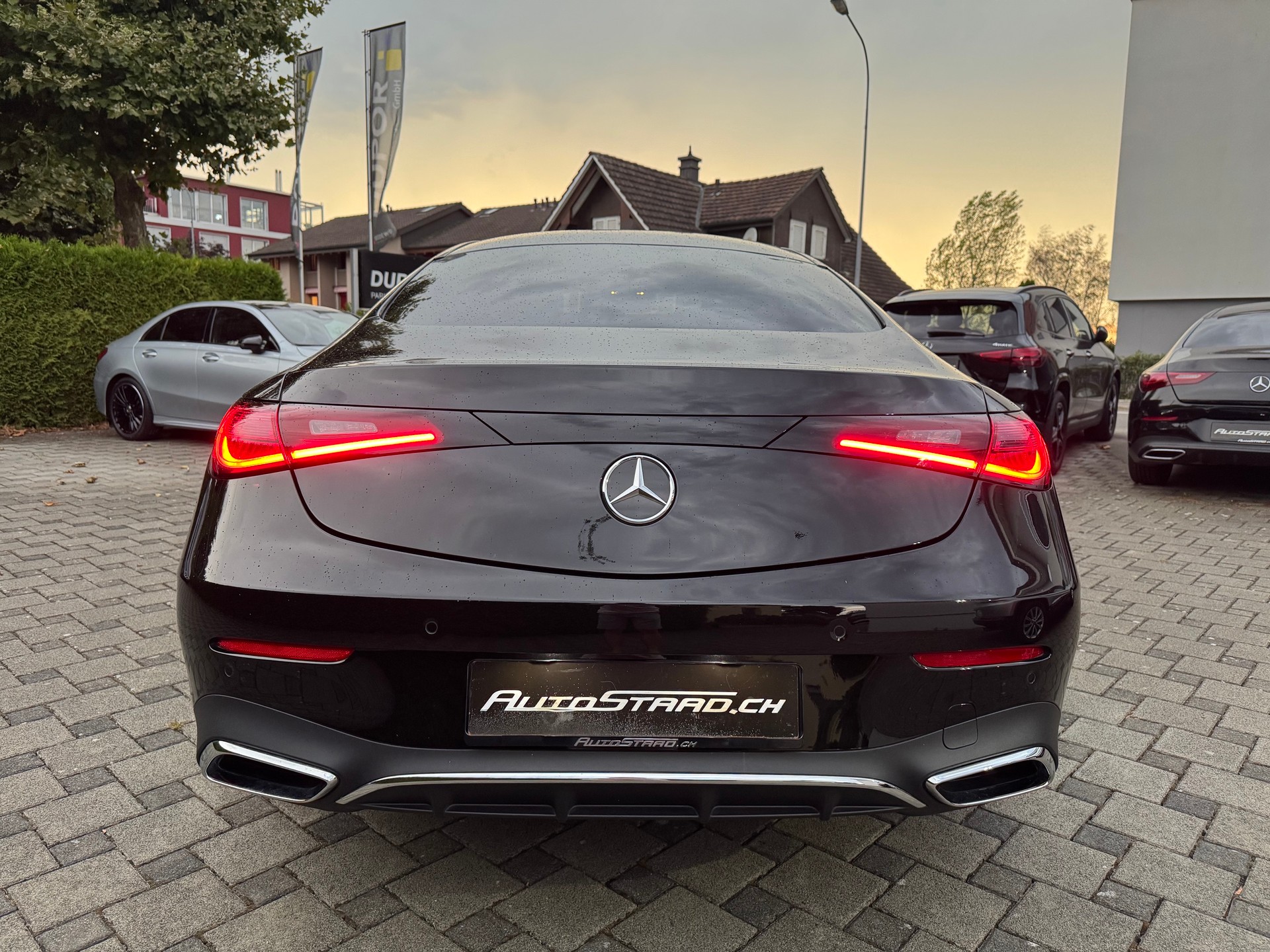MERCEDES-BENZ CLE 200 Coupé AMG Line 9G-Tronic-image-4