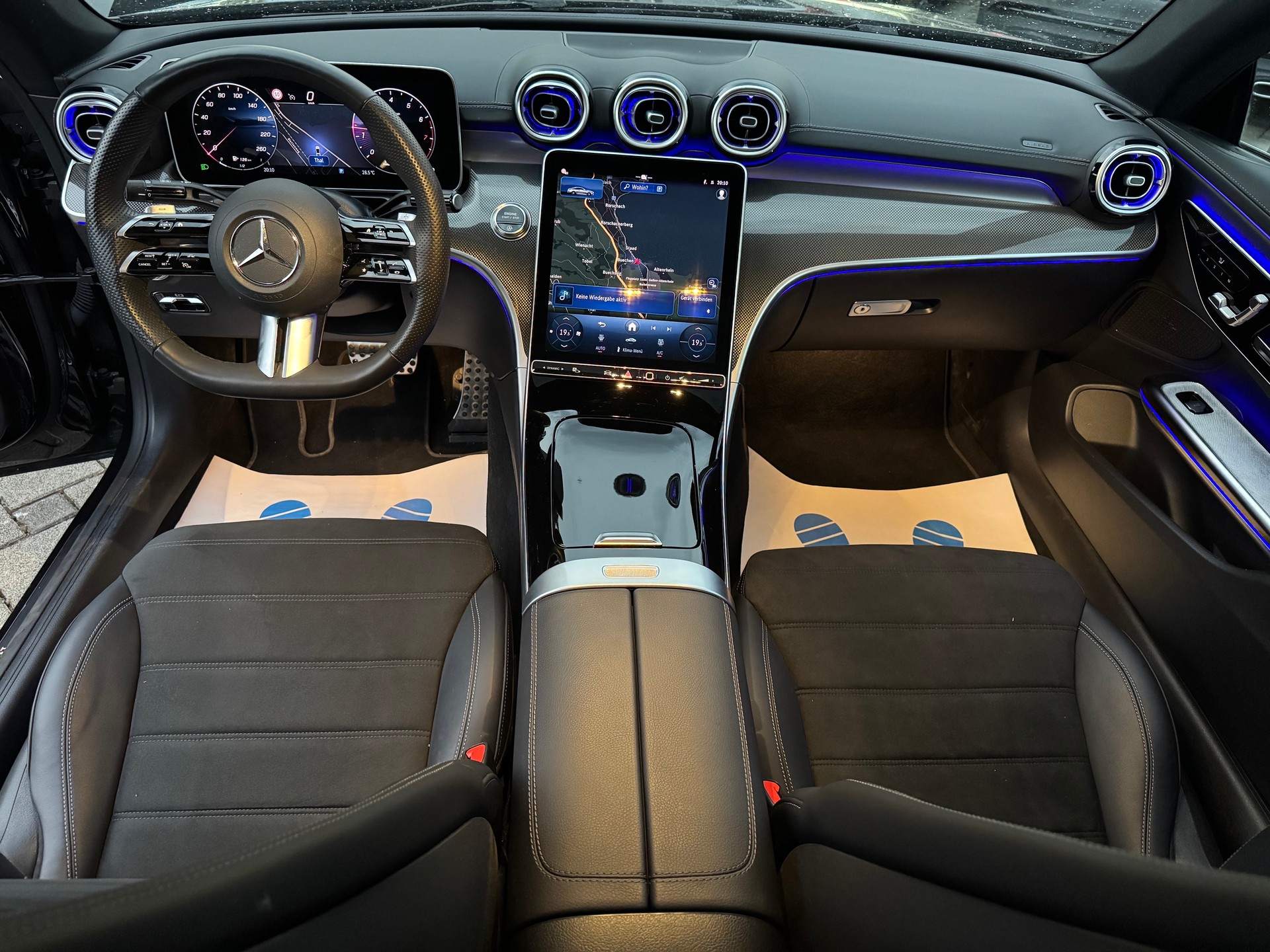 MERCEDES-BENZ CLE 200 Coupé AMG Line 9G-Tronic-image-7