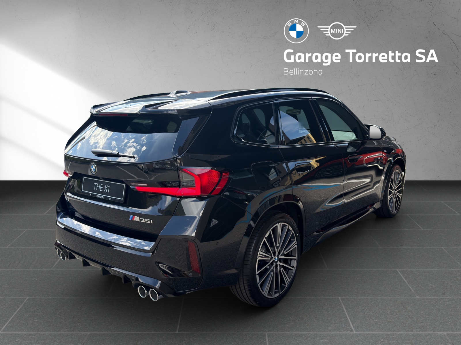 BMW X1 xDrive M35i-image-4