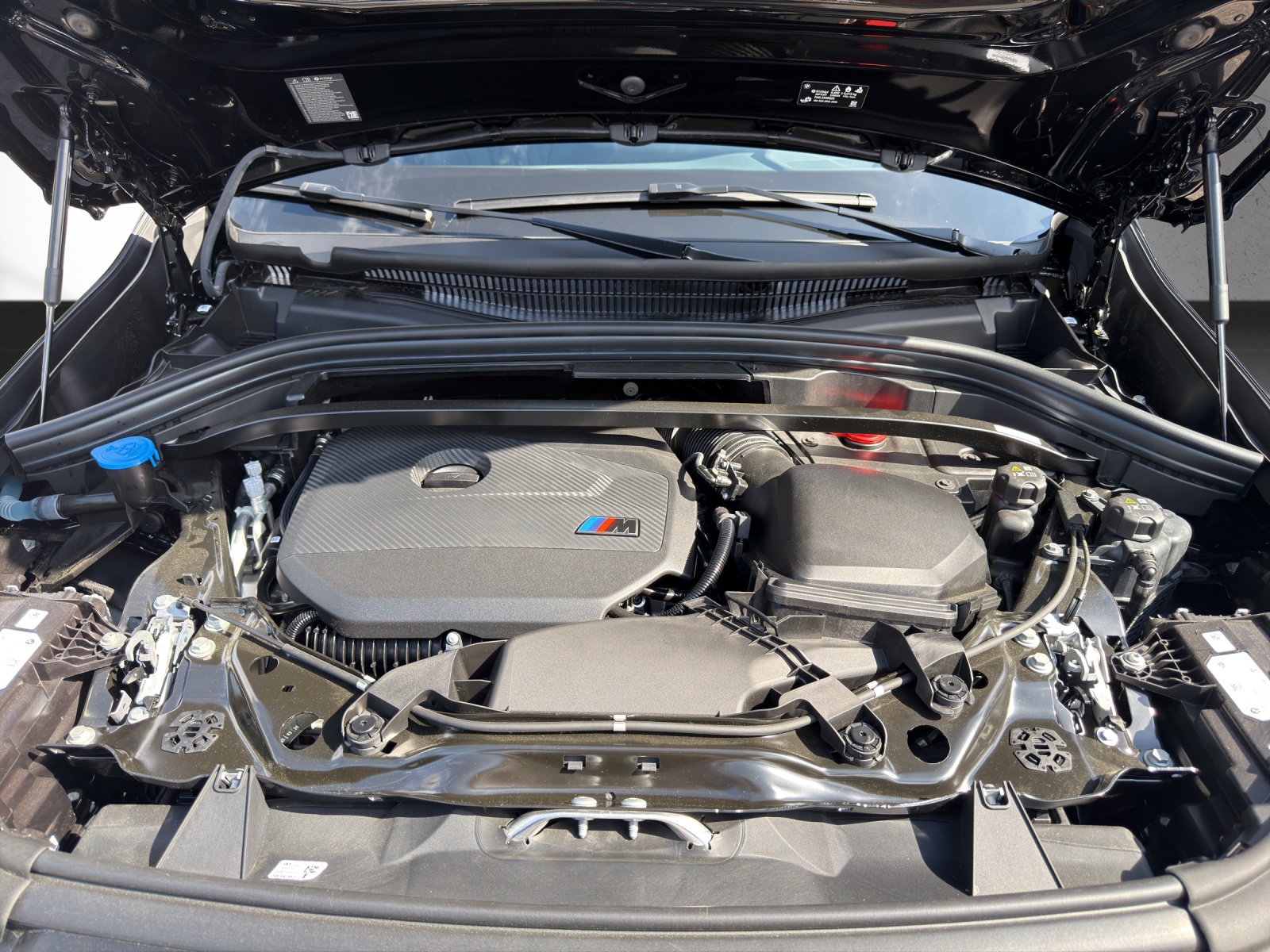 BMW X1 xDrive M35i-image-18